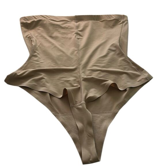 ASSETS by SPANX Flawless Finish High-Waist Shaping Thong, Beige, Size 1X, NWT - Picture 4 of 9